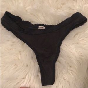 Victoria’s Secret low rise Thong